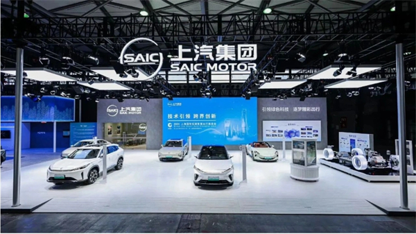 從上汽與華為的合作 解碼新汽車時(shí)代生存法則