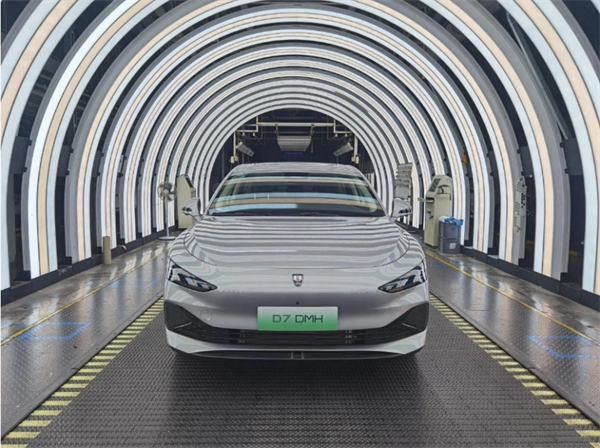 從上汽與華為的合作 解碼新汽車時(shí)代生存法則