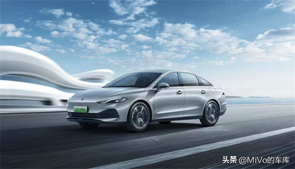 巨象如何華麗轉(zhuǎn)身？且看上汽的轉(zhuǎn)型突圍之道