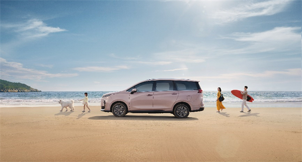 全球唯一10萬級(jí)混動(dòng)MPV——上汽大通 G50 混動(dòng)上市，售價(jià)13.98萬起