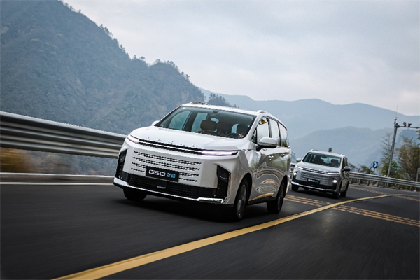 全球唯一10萬級(jí)混動(dòng)MPV——上汽大通 G50 混動(dòng)上市，售價(jià)13.98萬起