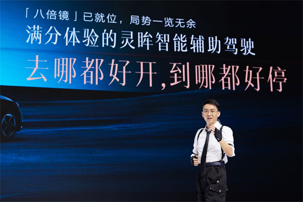 10.98萬元起！五菱星光2025款開啟預(yù)售，攜手《和平精英》打造年輕人的智能實戰(zhàn)利器！